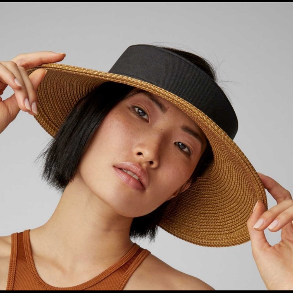NWOT Eric Javits ‘Halo’ Hat